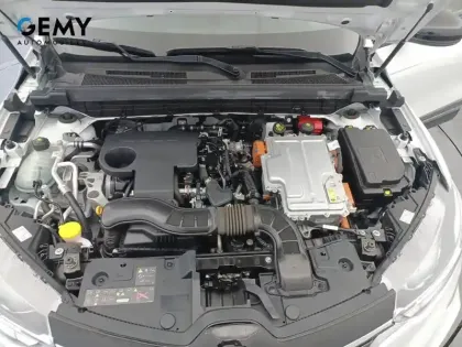 Photo 26 Renault Arkana  E-Tech hybride 145