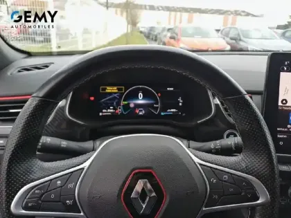 Photo 13 Renault Arkana  E-Tech hybride 145