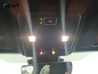 Photo 30 Renault Arkana  E-Tech hybride 145