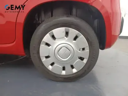 Photo 25 Fiat Panda Gén. III Ph1 NG Pop 5