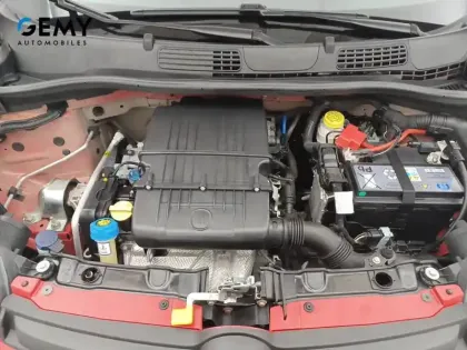 Photo 29 Fiat Panda Gén. III Ph1 NG Pop 5