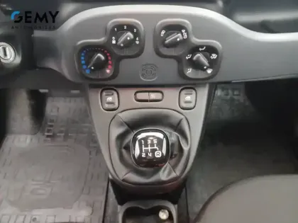 Photo 26 Fiat Panda Gén. III Ph1 NG Pop 5