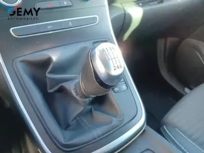 Photo 11 Renault Scenic  TCe 130 Energy