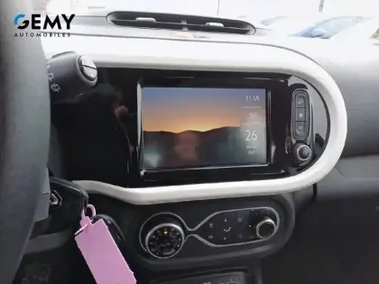 Photo 12 Renault Twingo  III E-Tech