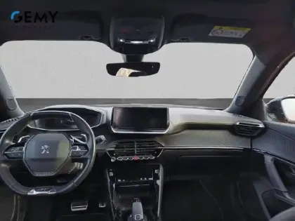 Photo 7 Peugeot 2008  PureTech 130 S&S EAT8