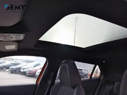 Photo 16 Peugeot 2008  PureTech 130 S&S EAT8