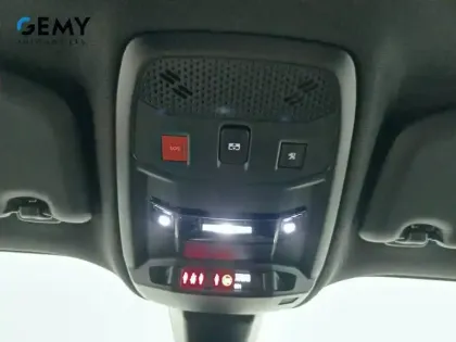 Photo 32 Peugeot 2008 Gén. II Ph1 NG GT Pack 5