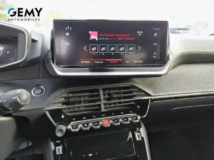 Photo 12 Peugeot 2008  PureTech 130 S&S EAT8