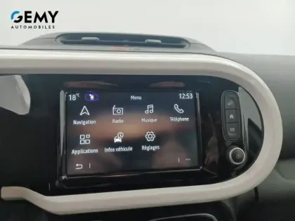 Photo 14 Renault Twingo  III Achat Intégral - 21