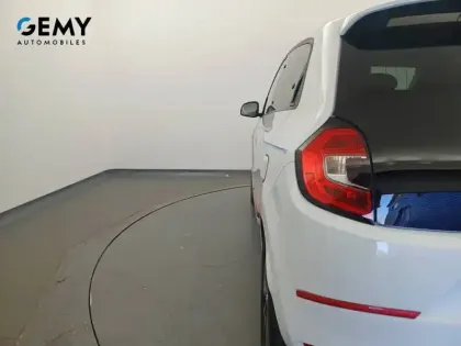 Photo 16 Renault Twingo  III Achat Intégral - 21