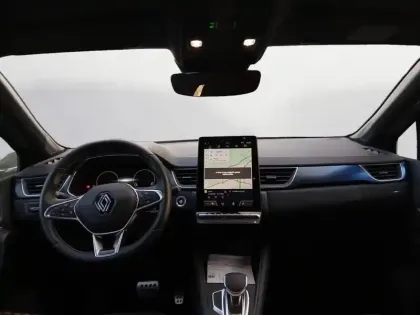 Photo 27 Renault Captur  E-Tech full hybrid 145 ch