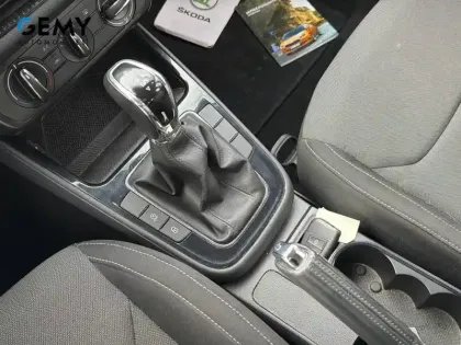 Photo 17 Skoda Fabia  1.0 TSI 110 ch DSG7