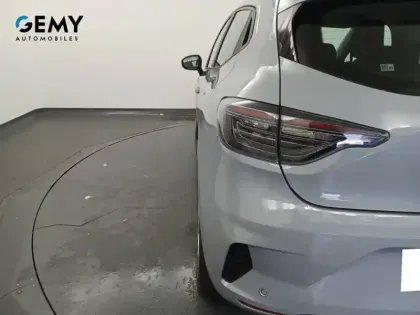 Photo 48 Renault Clio Gén. V (BJA) Ph2 Evolution 5