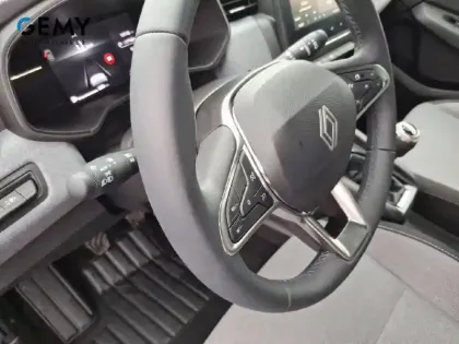 Photo 22 Renault Clio  Blue dCi 100 ch GSR2