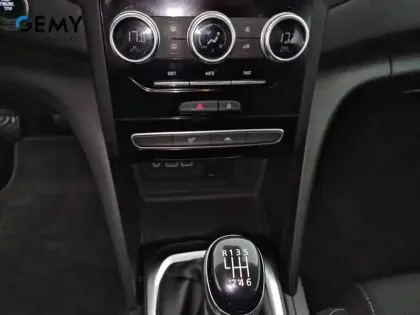 Photo 13 Renault Megane Mégane IV Estate TCe 115 FAP - 21N