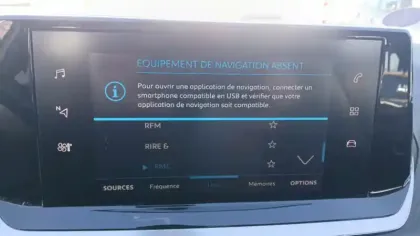 Photo 21 Peugeot 208  PureTech 100 S&S BVM6