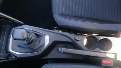 Photo 26 Peugeot 208  PureTech 100 S&S BVM6