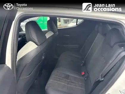 Photo 16 Toyota C-HR  Hybride 2.0L