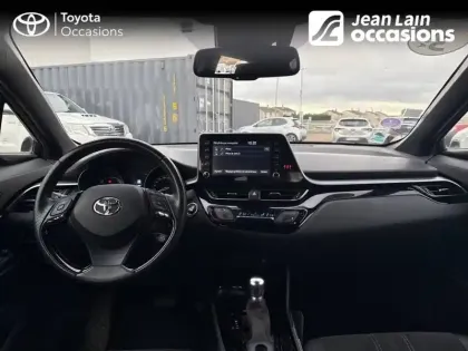 Photo 17 Toyota C-HR  Hybride 2.0L