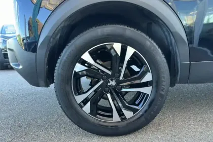 Photo 29 Peugeot 2008  PureTech 155 S&S EAT8