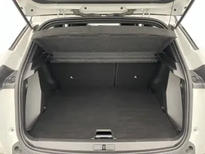 Photo 63 Peugeot 2008 Gén. II Ph1 NG GT 5