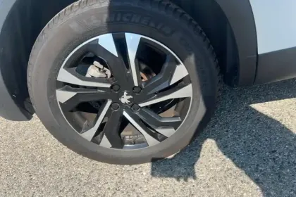 Photo 42 Peugeot 2008  PureTech 130 S&S EAT8