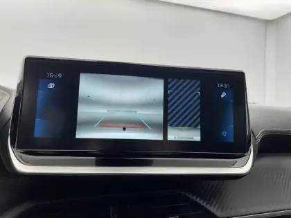 Photo 76 Peugeot 2008 Gén. II Ph1 NG GT 5