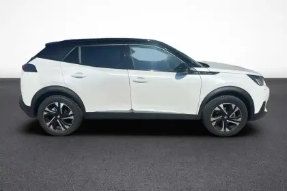 Photo 32 Peugeot 2008  PureTech 130 S&S EAT8