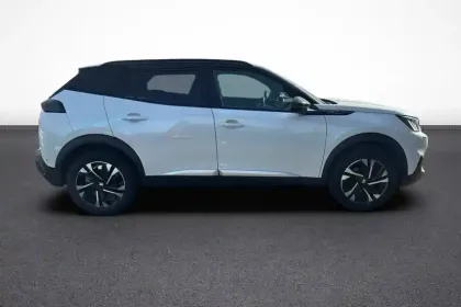 Photo 6 Peugeot 2008  PureTech 130 S&S EAT8