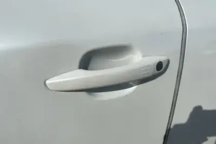 Photo 26 Peugeot 2008  PureTech 130 S&S EAT8