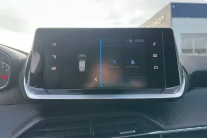 Photo 24 Peugeot 208  PureTech 100 S&S EAT8