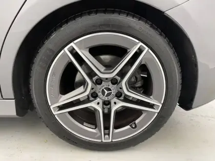 Photo 47 Mercedes Classe A Gén. IV (W177) Ph1 AMG Line 5