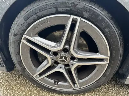 Photo 10 Mercedes Classe A  200 7G-DCT