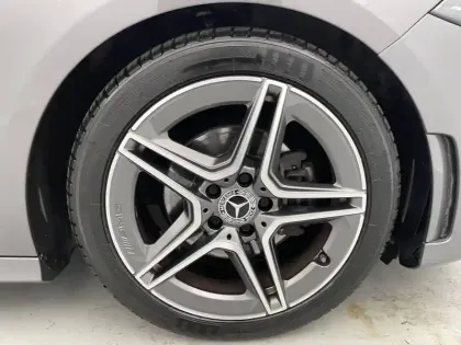 Photo 42 Mercedes Classe A Gén. IV (W177) Ph1 AMG Line 5