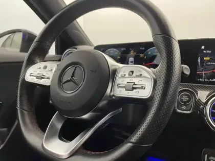 Photo 54 Mercedes Classe A Gén. IV (W177) Ph1 AMG Line 5