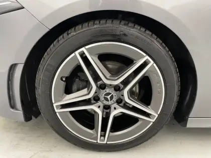 Photo 48 Mercedes Classe A Gén. IV (W177) Ph1 AMG Line 5