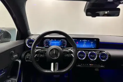 Photo 20 Mercedes Classe A  250 e 8G-DCT