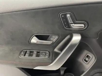 Photo 50 Mercedes Classe A  250 e 8G-DCT