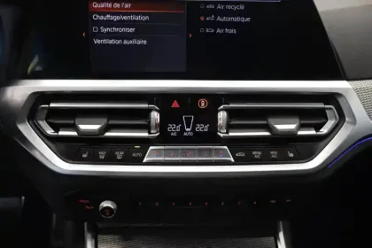 Photo 31 BMW Serie 3 320d 190 ch BVA8