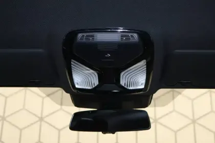 Photo 6 BMW Serie 3 320d 190 ch BVA8