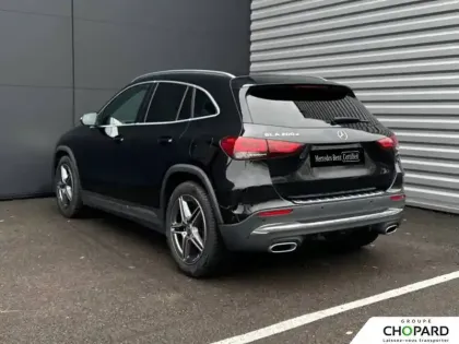 Photo 61 Mercedes GLA  200 d 8G-DCT