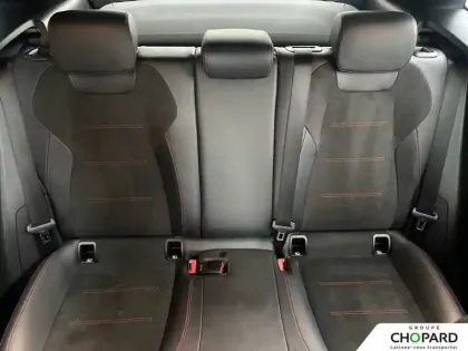 Photo 82 Mercedes GLA  200 d 8G-DCT