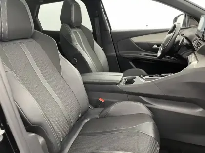 Photo 62 Peugeot 3008 Gén. II Ph2 NG GT 5