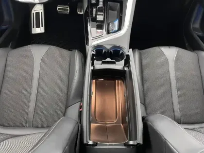 Photo 60 Peugeot 3008 Gén. II Ph2 NG GT 5