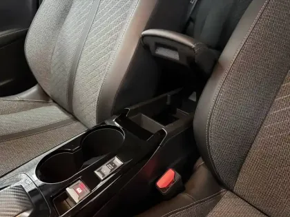 Photo 26 Peugeot 208  Hybrid 100 e-DCS6