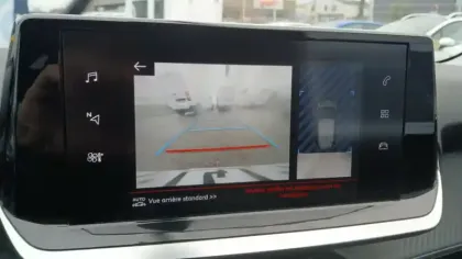 Photo 25 Peugeot 208  BlueHDi 100 S&S BVM6