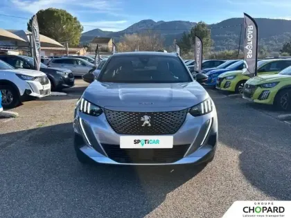 Photo 25 Peugeot 2008  Electrique 136 ch