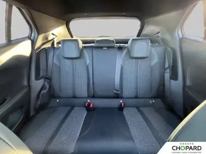 Photo 18 Peugeot 2008  Electrique 136 ch