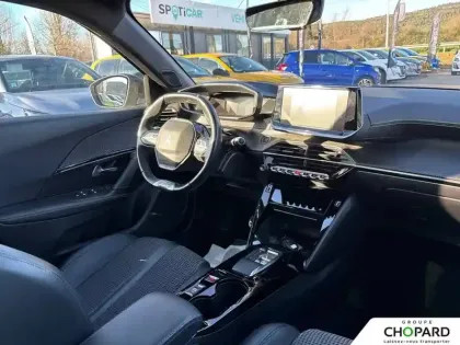 Photo 33 Peugeot 2008  Electrique 136 ch