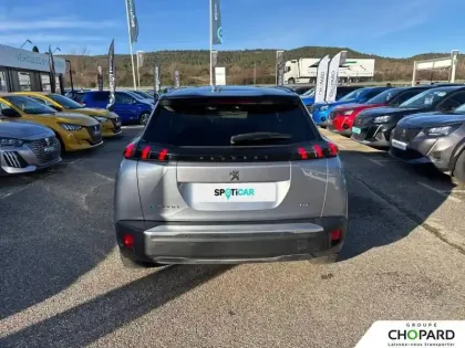 Photo 27 Peugeot 2008  Electrique 136 ch